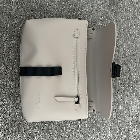 Gaston Luga Splash Crossbody Bag Cloud Cream - Picture 4 of 7